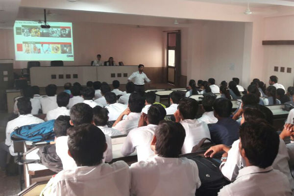 Dr. Majeed Foundation Conducted 'Health Awareness Seminar & Career Building Program' at Pharmacy Department of (M.I.T.) Moradabad Institute of Technology For The Project Learn & Earn