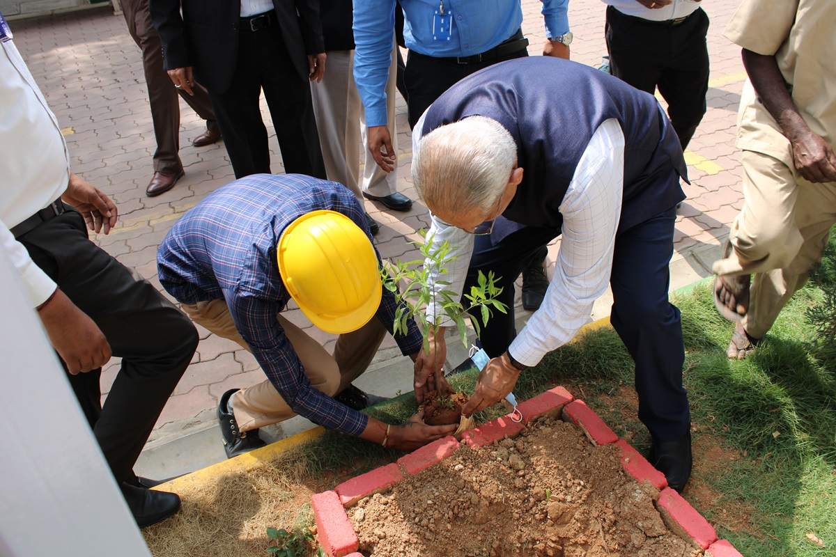 High-level delegation from RoDTEP visits the Sami-Sabinsa Group facility in Karnataka